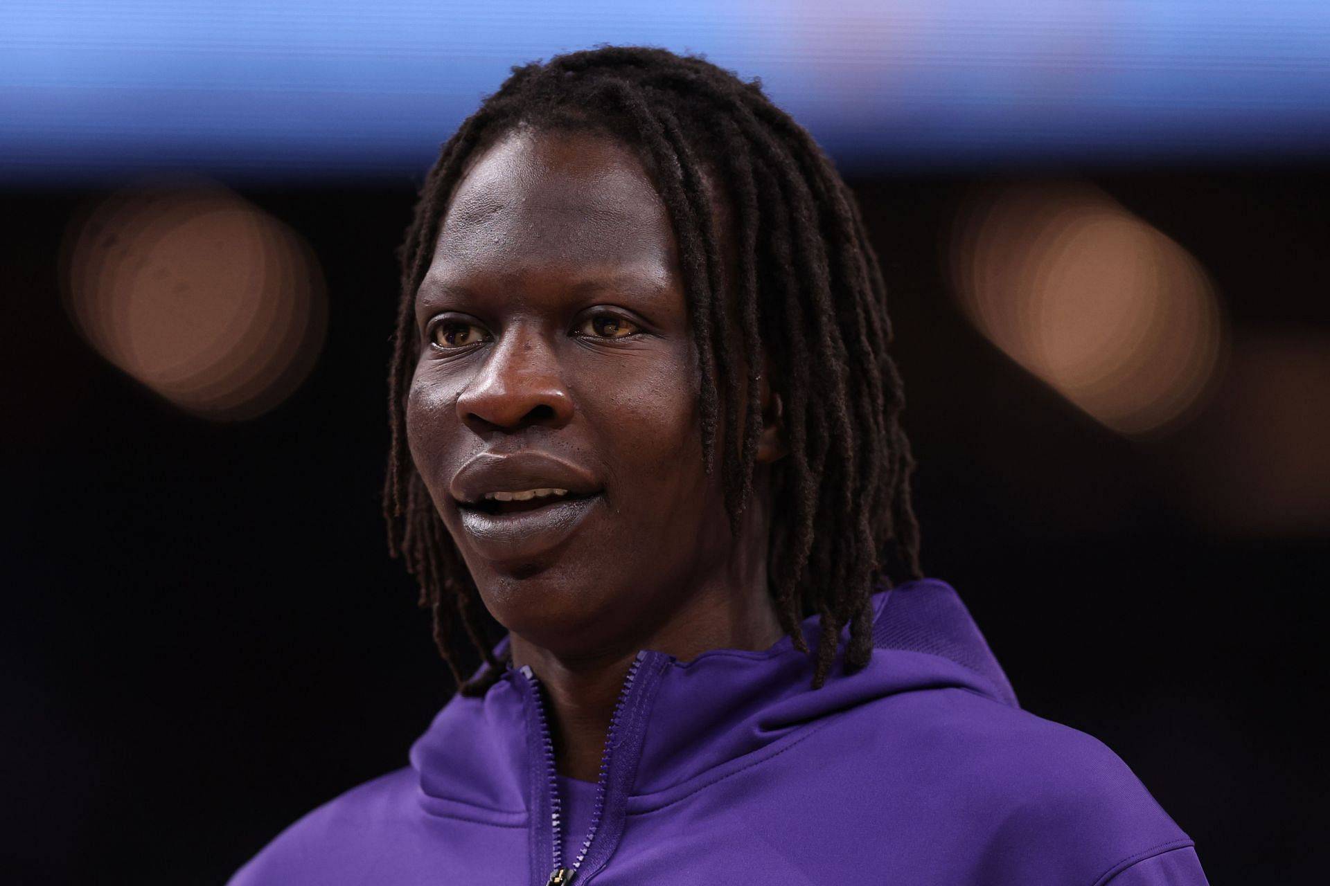 爱游戏APP-菲尼克斯太阳豪取连胜备战NBA季后赛莎拉波娃在C9比赛中赛事规则更新,这操作让人直呼:广厦男篮赛后防线松动